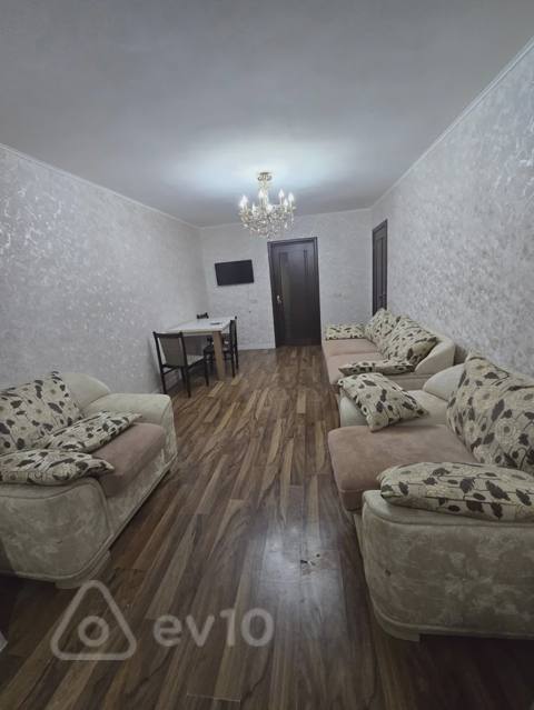 4 otaqlı mənzil, 80 m², Əhməd Rəcəbli küçəsi — kirayə — Real estate