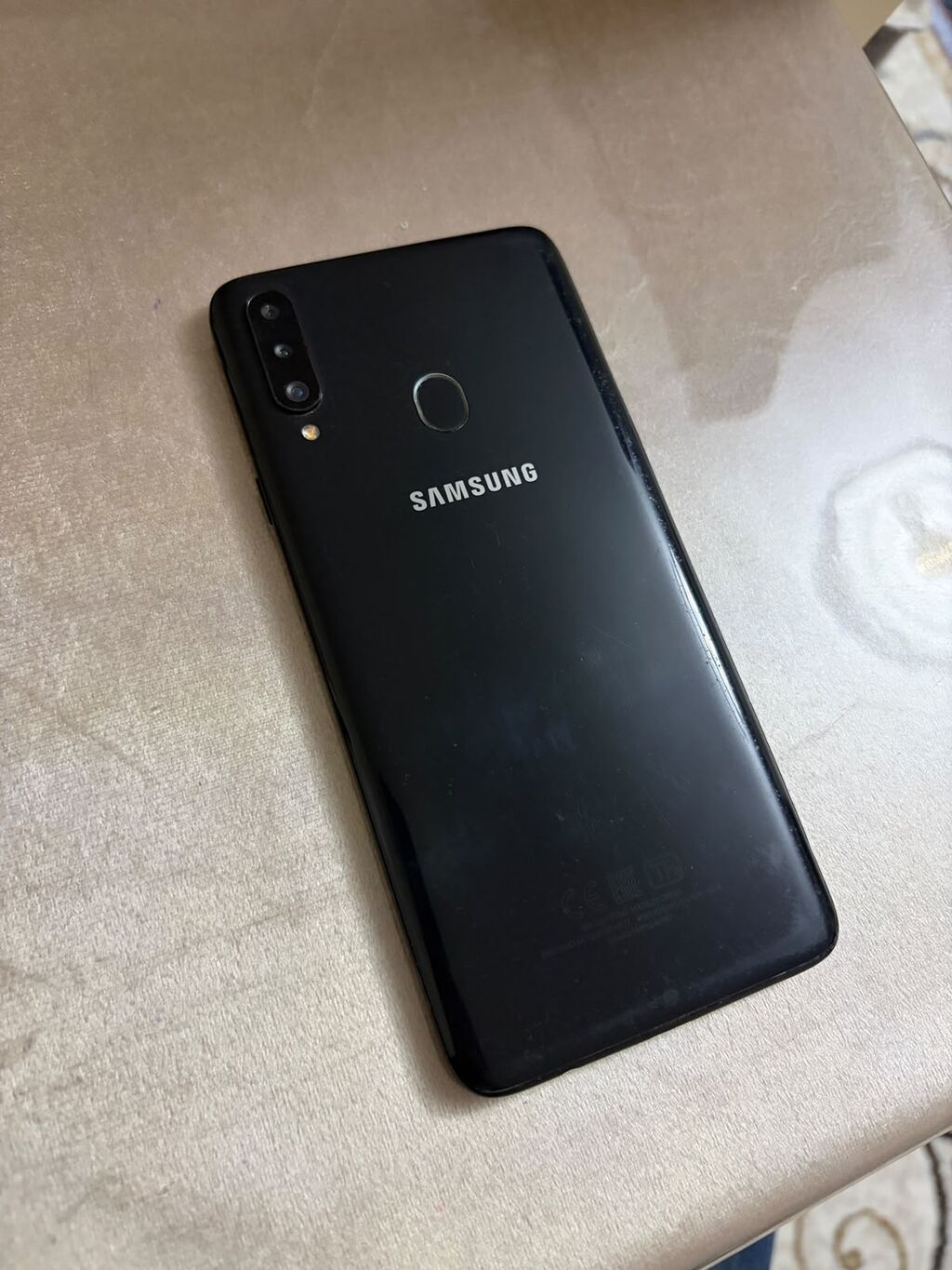 Samsung Galaxy A20s, rəng - Qara, Qırıq — Samsung, Bakı (2)