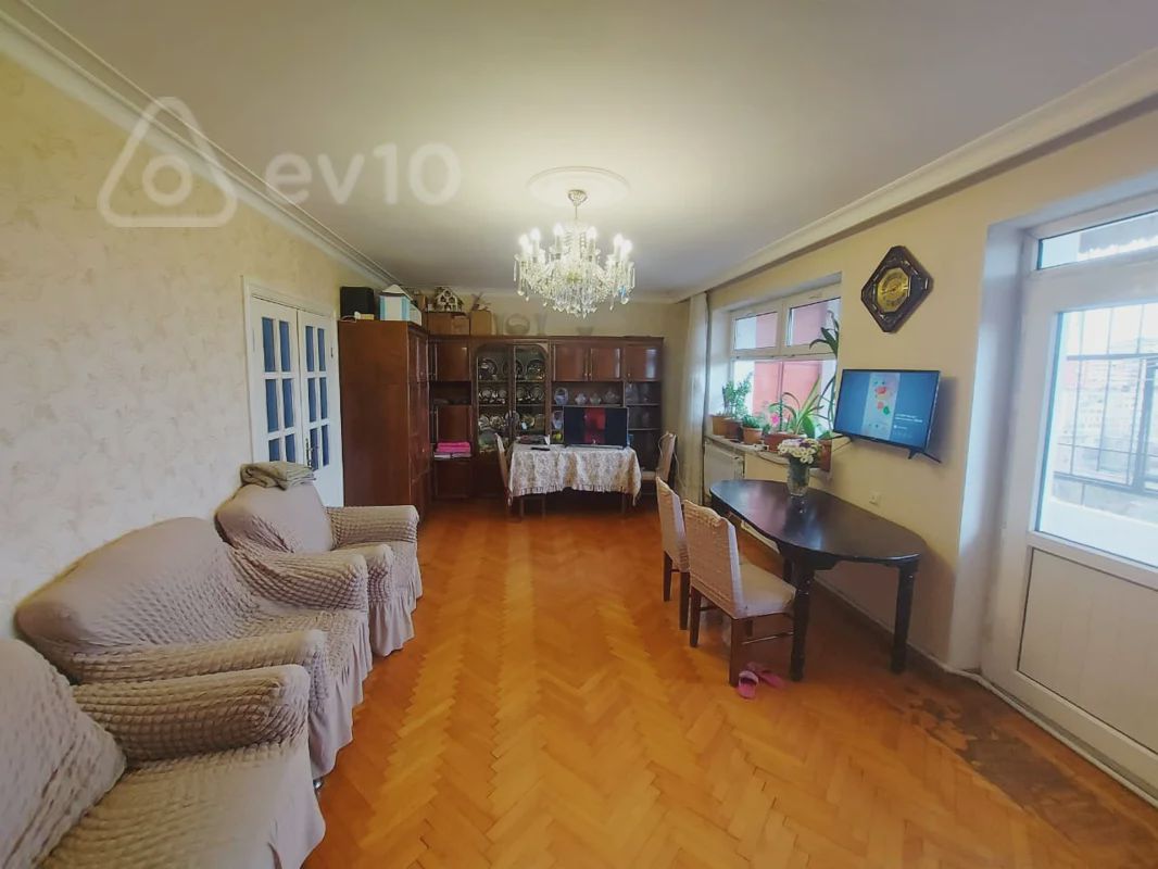 For sale: 3-room apartment (old building), 110 m² — Mənzil, Bakı (2)