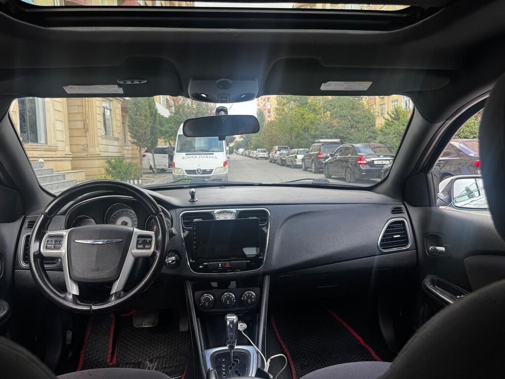 Chrysler 200, 2012, 288 000 km 77-TG-648 — Avtomobillər, Bakı (5)