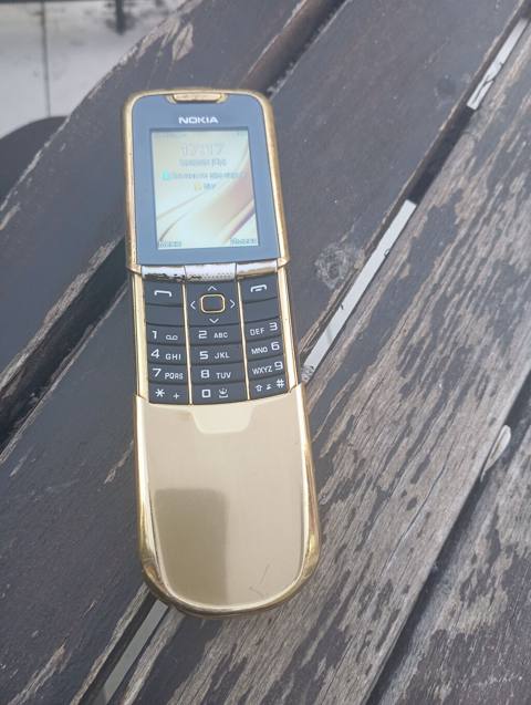 Nokia 2 GB Memory Capacity, rəng - Qızılı, Düyməli — Баку