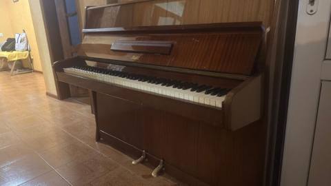 Piano, Rösler, Akustik, İşlənmiş, Ünvandan götürmə — Baku