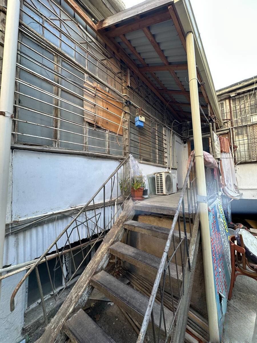 For sale: 2-room apartment (old building), 70 m² — Mənzil, Bakı (5)