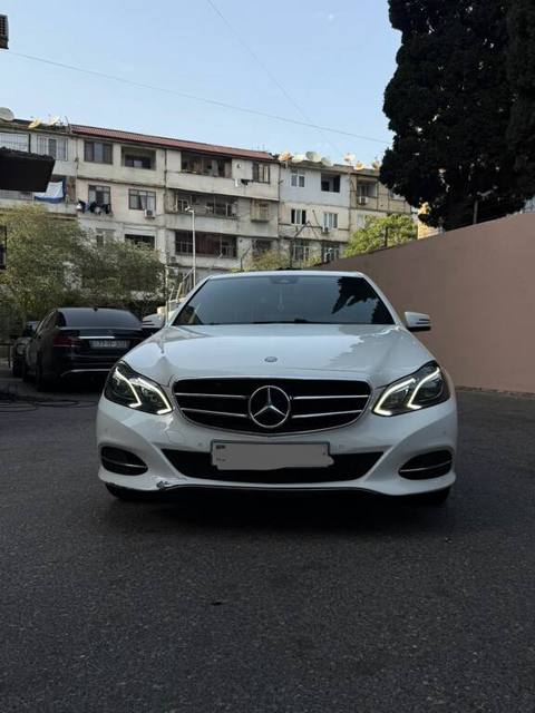 Mercedes E 220, 2.1 L, 2015 il, 195 000 km — 30 500 ₼ · Baku · Avtomobillər Mercedes E 220, 2.1 L, 2015 il, 195 000 km — Baku