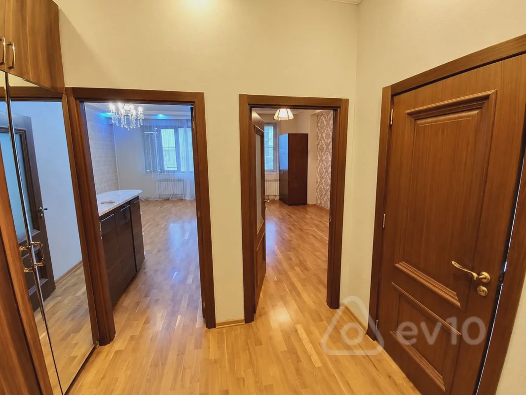 For sale: 2-room apartment (new building), 52 m² — Mənzil, Bakı (8)