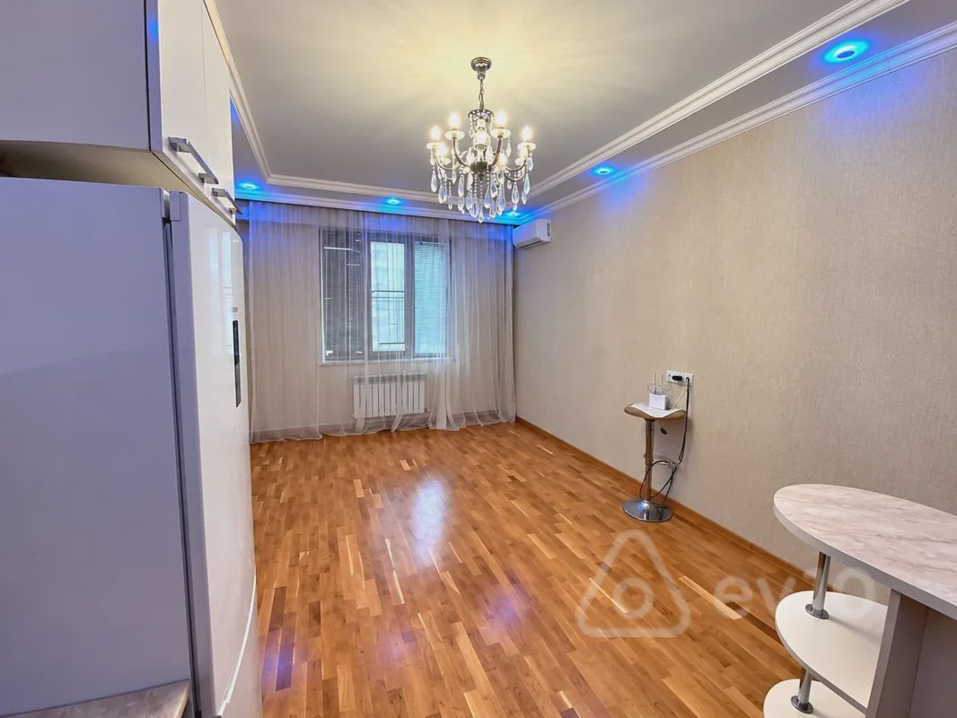For sale: 2-room apartment (new building), 52 m² — Mənzil, Bakı (2)