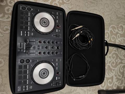 Pioneer DJ DDJ-SB3 DJ kontroleri – Serato üçün 2 kanallı portativ set — Джейранбатан