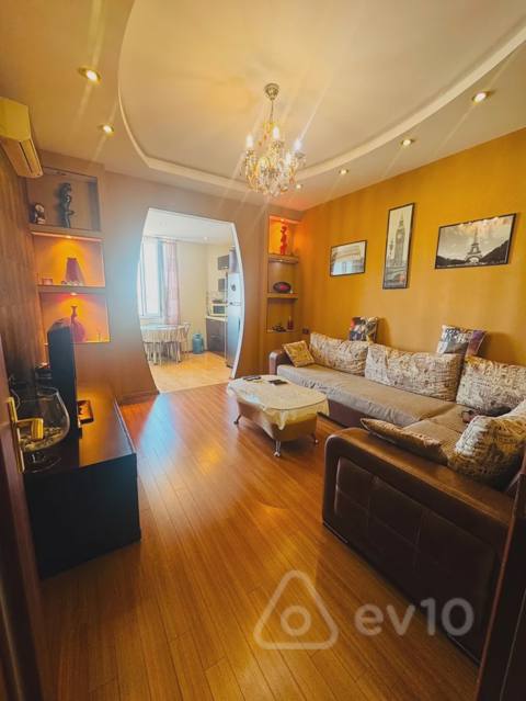 3 otaqlı mənzil, 85 m², Zərdabi küçəsi — kirayə — Baku
