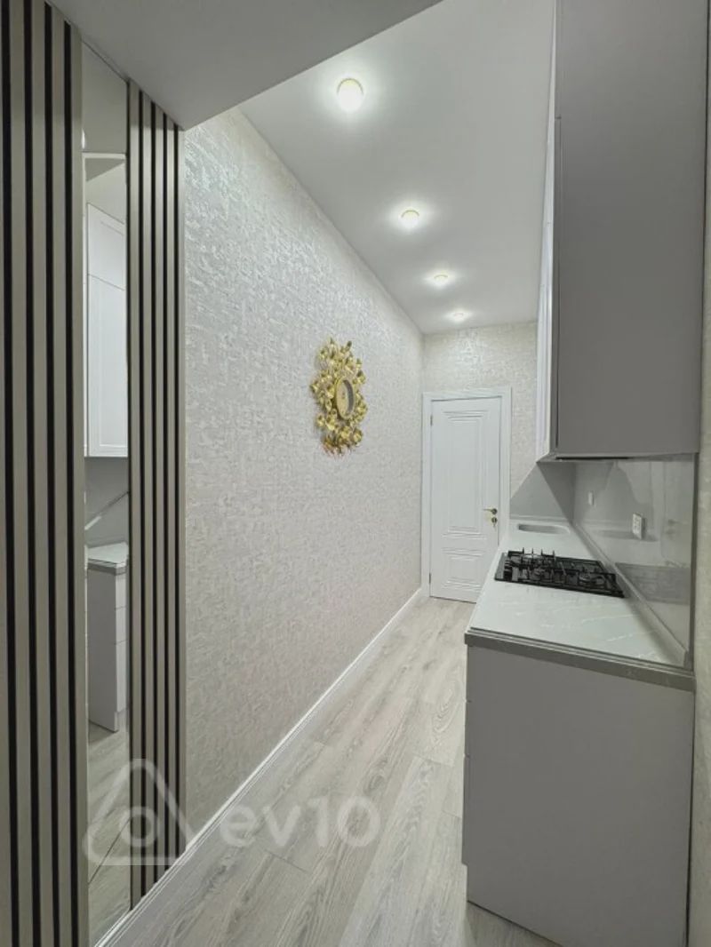 For sale: 2-room apartment (new building), 61 m² — Mənzil, Bakı (8)