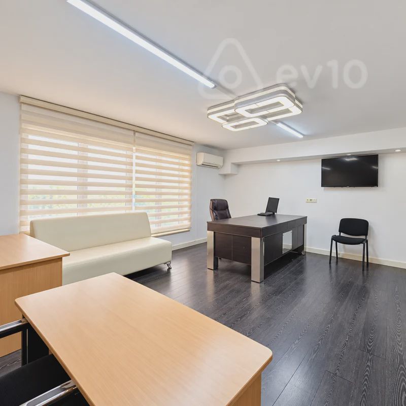 Ijaraga beriladi: 1 xonali офис, 30 m² — Ofis, Bakı (6)