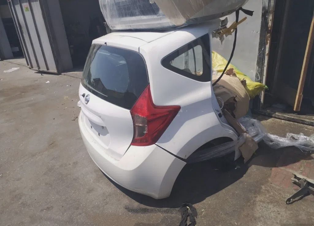 Baqaj qapısı Nissan Note — Kuzov hissələri, Bakı (2)
