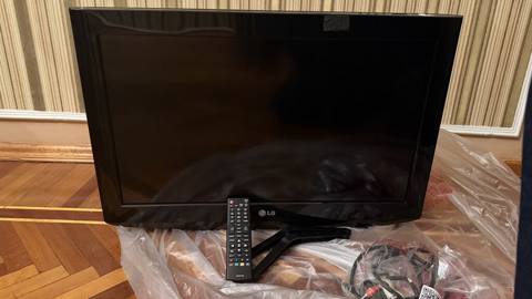 LG LED televizor – təxminən 24–26 düym ekran Xüsusiyyətlər: - LED — 100 ₼ · Baku · Televizorlar LG LED televizor – təxminən 24–26 düym ekran Xüsusiyyətlər: - LED — Baku
