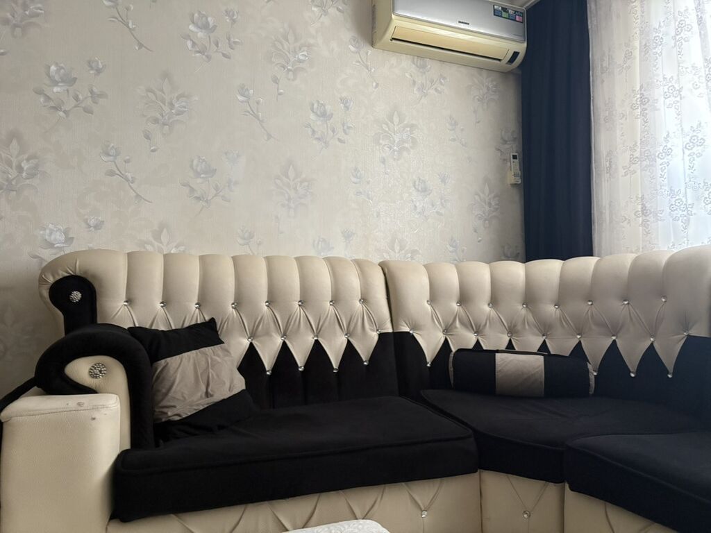 Künc divan, İşlənmiş, Açılmayan, Bazasız, Çatdırılma yoxdur — Divanlər, Bakı (3)