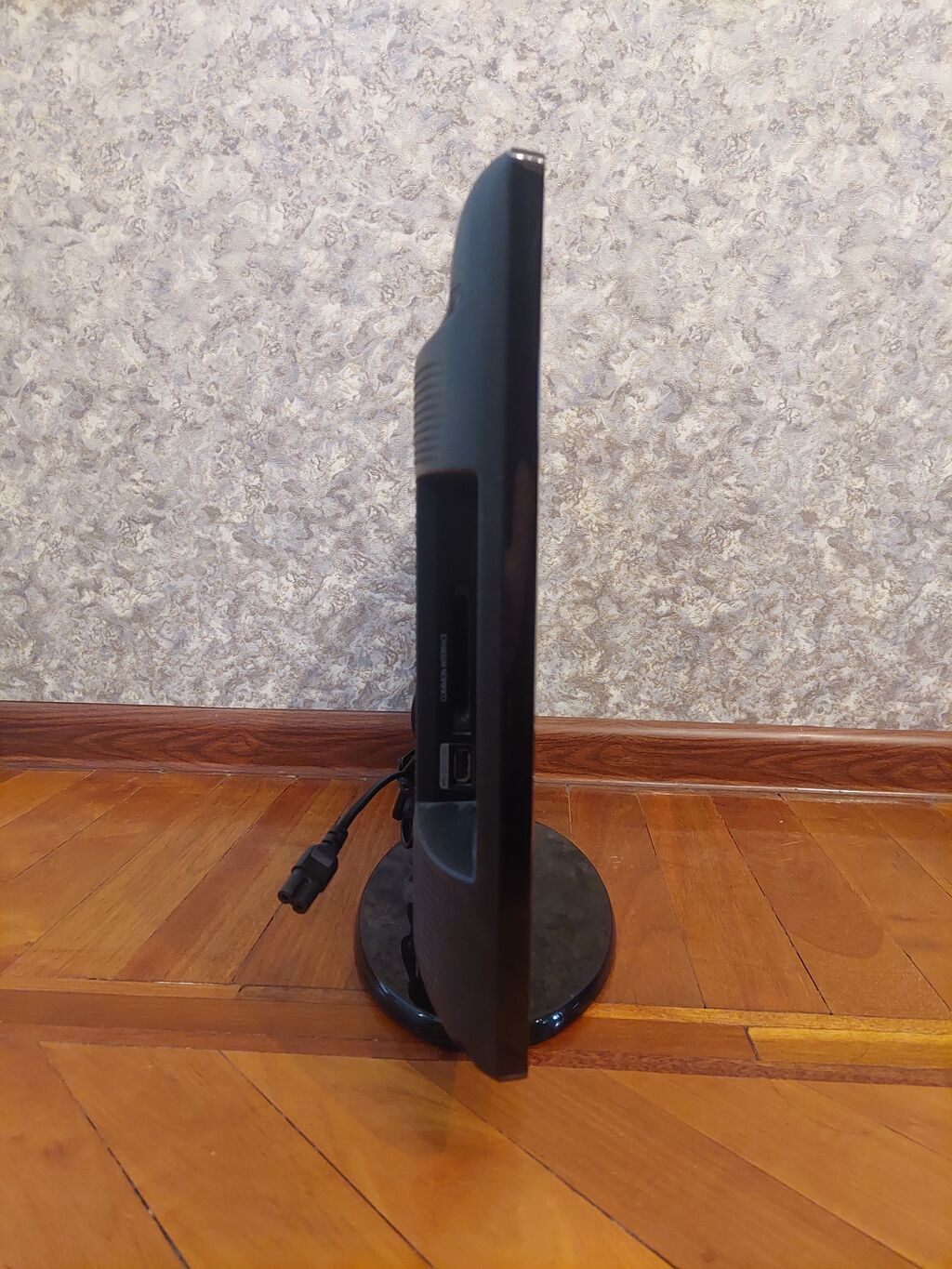 Samsung LCD televizor/diaqonal 24 düym / internetsiz Xüsusiyyətlər — Televizorlar, Bakı (2)