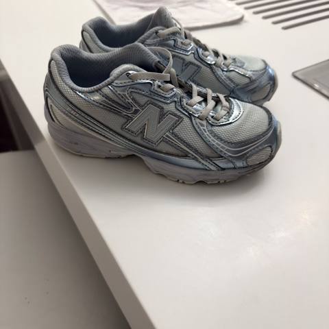 New Balance W 530 (W530) qadın krossovkası - Rəng: gümüşü/boz — Bakı