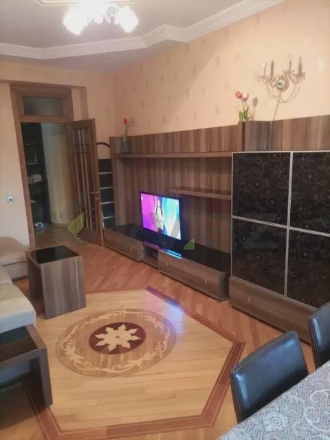 3 otaqlı mənzil Yeni tikili Kirayə, Montin qəs., Nərimanov, Bakı — Baku