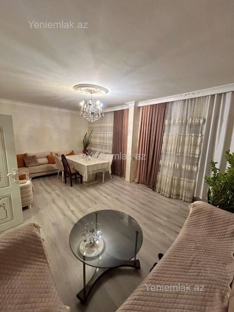 Satılır 5 otaqlı Bina evi menzil (Köhnə tikili), 120 m², Yasamal rayonu — უძრავი ქონება