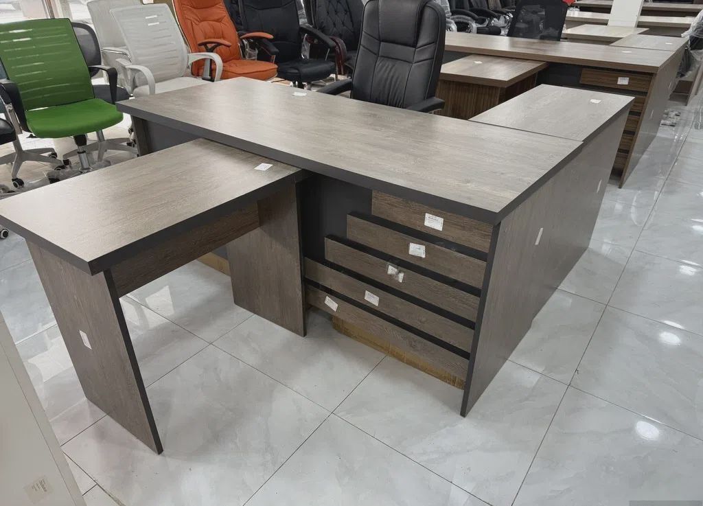 Ofis masası Boz rəng — Ofis mebeli (4)