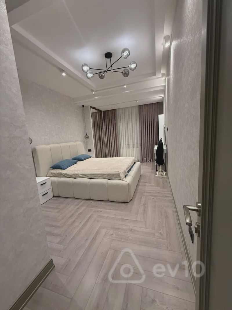 For sale: 3-room apartment (new building), 145 m² — Mənzil, Bakı (11)
