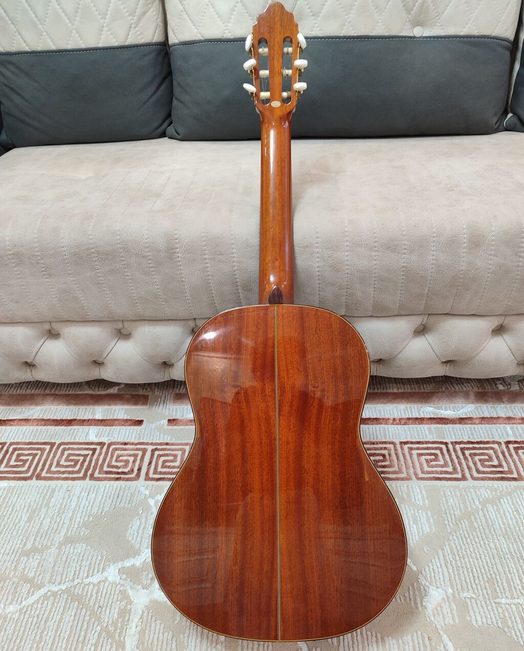 Valencia klassik gitara Türkiyeden getirmişem gövdəsində və ya qolunda — Gitarlar və digər simli alətlər, Bakı (2)