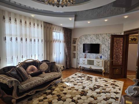 İcarəyə verilir 3 otaqlı yeni tikili 125 m² — Baku