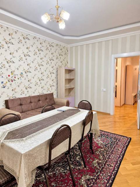 İcarəyə verilir 2 otaqlı yeni tikili 70 m² — Baku