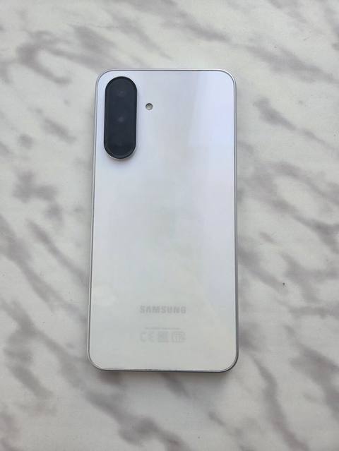 Samsung Galaxy A36 5G, 256 GB, rəng - Ağ, Barmaq izi — 650 ₼ · Shabran · Samsung Samsung Galaxy A36 5G, 256 GB, rəng - Ağ, Barmaq izi — Shabran