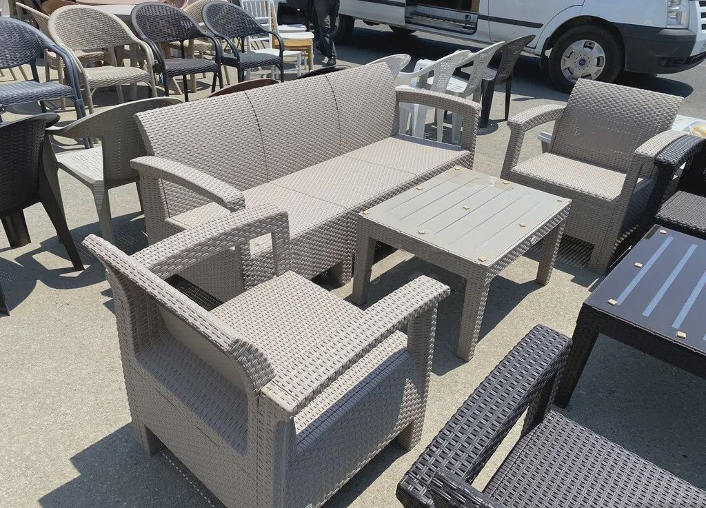 Bağ divanı Bej rəng — Mebel