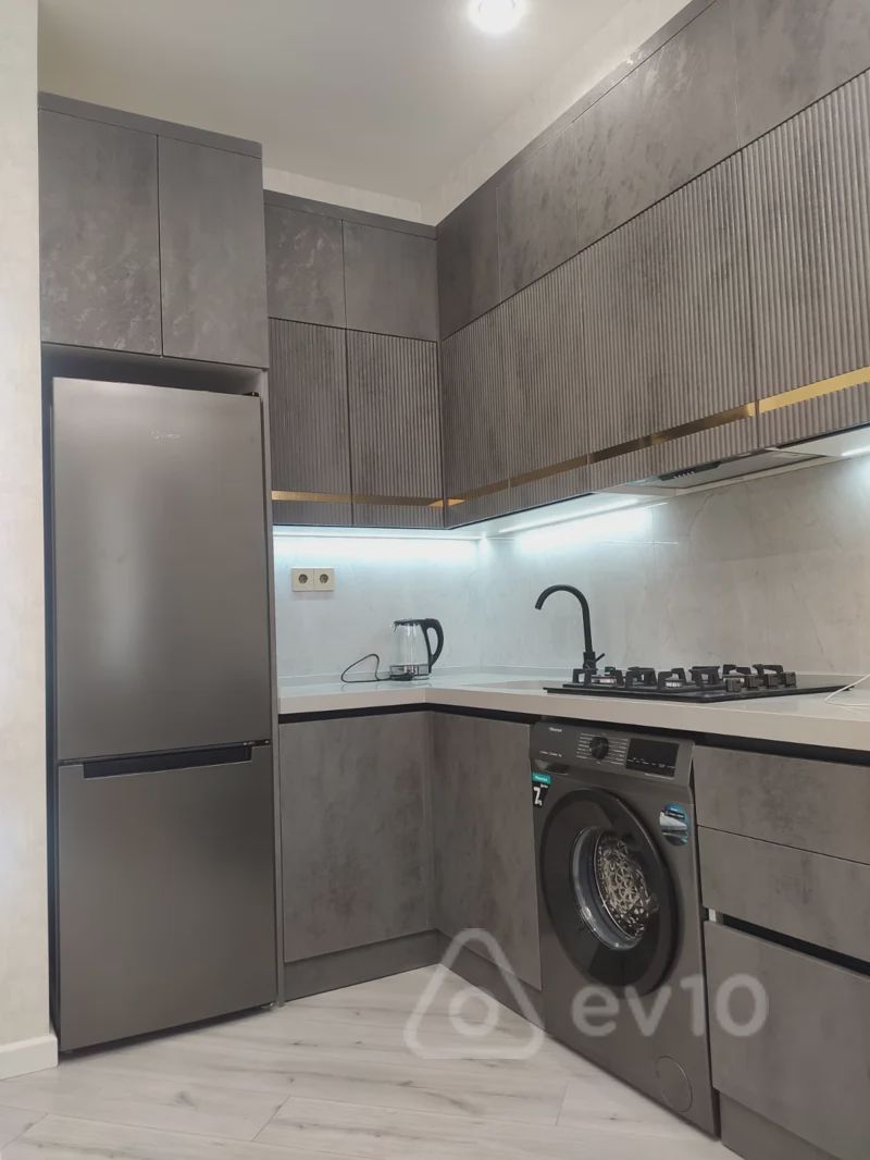 For rent: 2-room apartment (new building), 38 m² — Mənzil, Bakı (5)