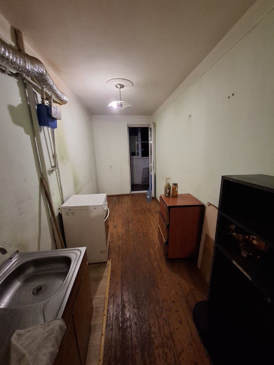 For sale: 3-room apartment (old building), 80 m² — Mənzil, Bakı (7)
