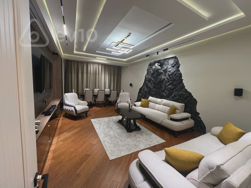 For sale: 4-room apartment (new building), 190 m² — Mənzil, Bakı (7)