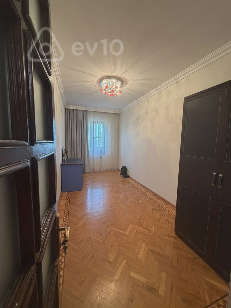 For rent: 3-room apartment (old building), 100 m² — Mənzil, Bakı (3)