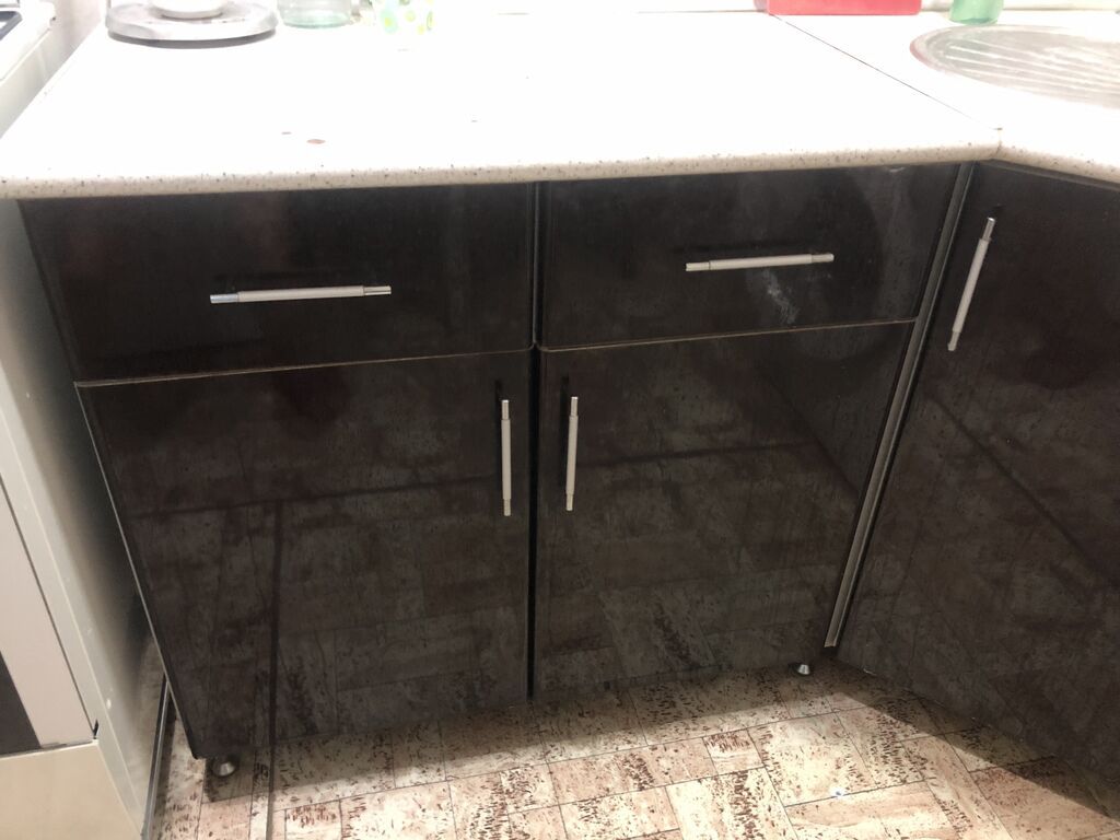 Olcusu 180x152sm moyka uzerinde verilir