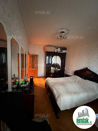 Satılır 3 otaqlı 70 m² köhnə tikili 4 mkr