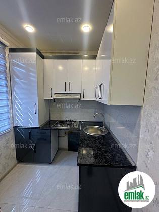 Satılır 2 otaqlı 55 m² köhnə tikili 5 mkr — Батир