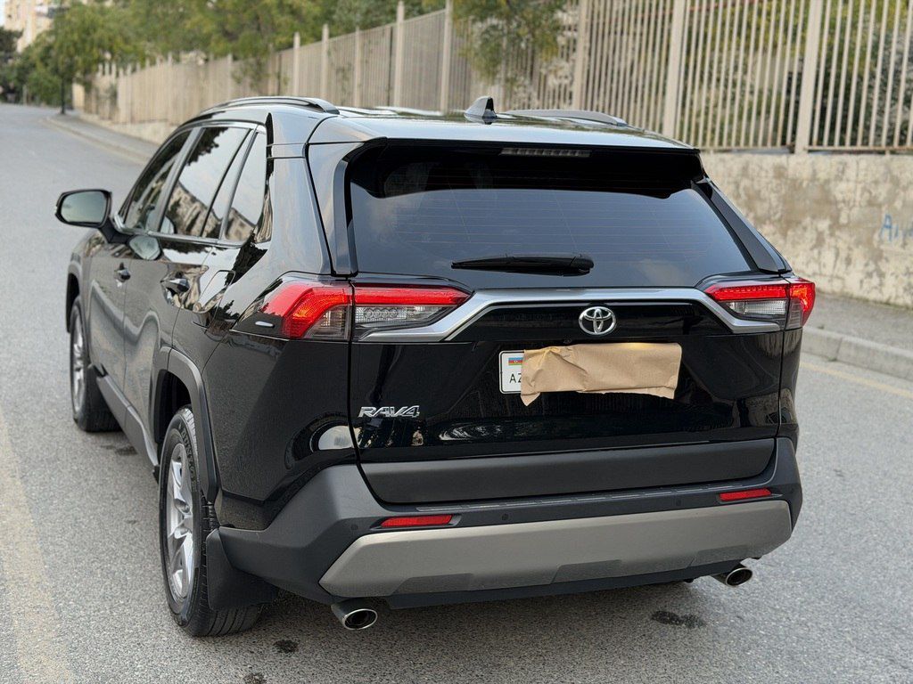 Toyota RAV4, 2 L, 2022, 64 000 km — Avtomobillər, Bakı (4)