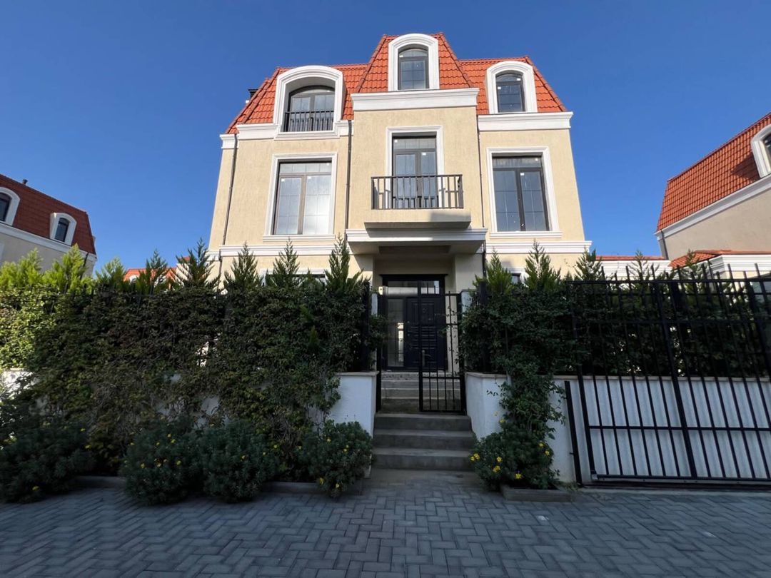 For sale: house / Cottage / Villa, 310 m² — Ev, villa, Bakı