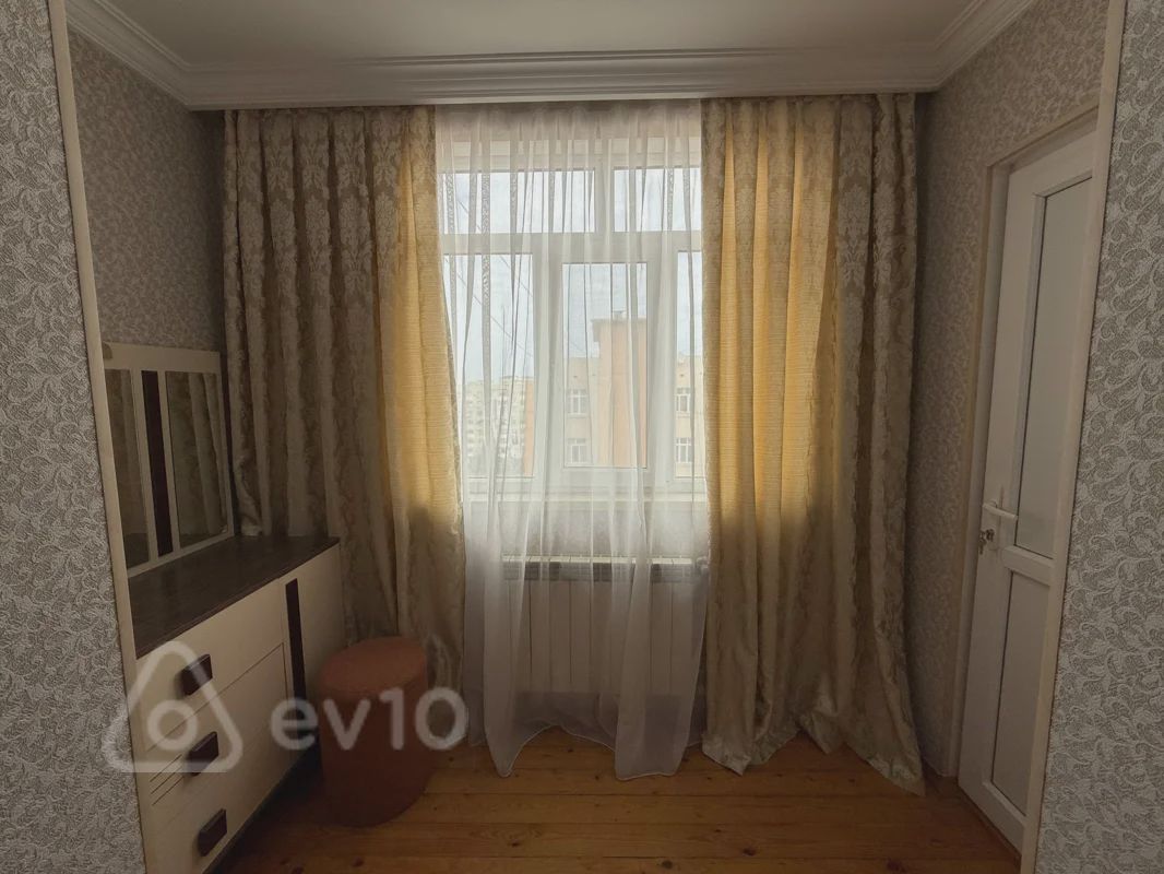 For sale: 3-room apartment (old building), 55 m² — Mənzil, Bakı (7)