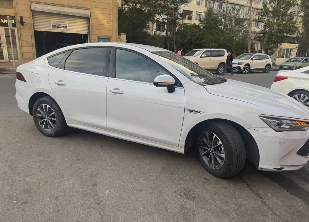 BYD Qin Plus, 2024 il, 145000 km, 1.5 L 77-UJ-483 — Avtomobillər, Bakı (4)