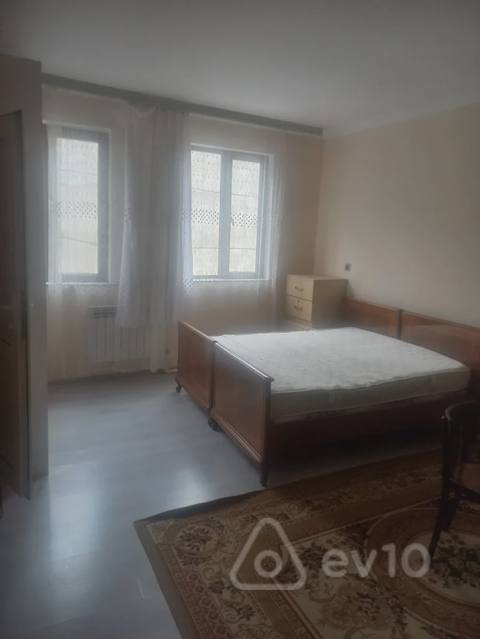 2 otaqlı mənzil, 45 m², 8 Noyabr metrosu — kirayə — Баку