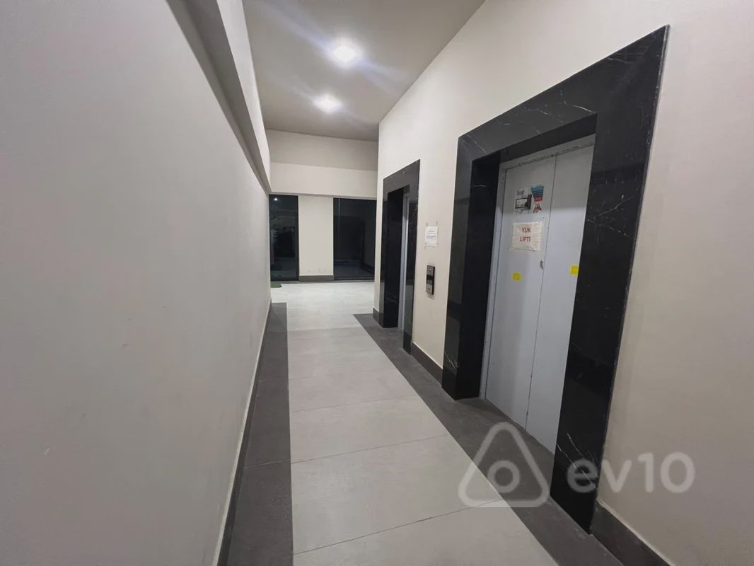For sale: 4-room apartment (new building), 190 m² — Mənzil, Bakı (3)