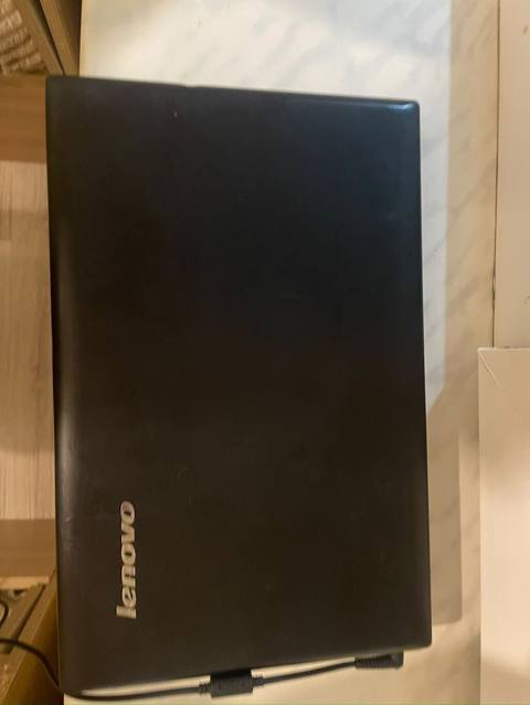 Lenovo noutbuk satılır intel Pentium 4 GB ram satılır 40 AZN — Баку