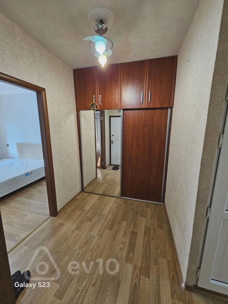 For rent: 2-room apartment (old building), 65 m² — Mənzil, Bakı (4)