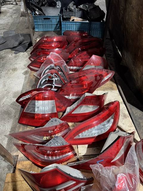 Mercedes stop:w205 w213 w212 w166 w117 w218 w219 w164 w211 w204 — Баку