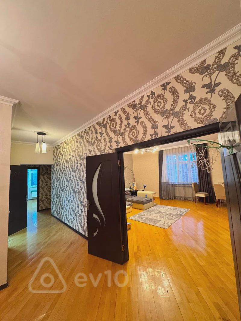 For sale: 3-room apartment (new building), 130 m² — Mənzil, Bakı (8)