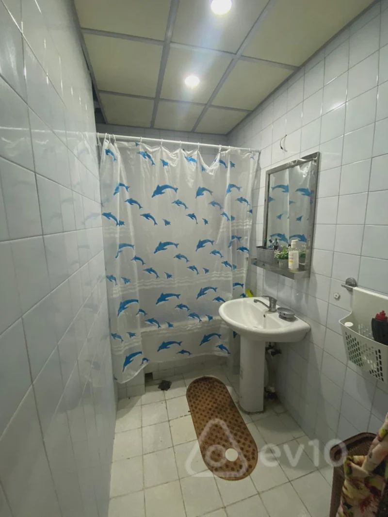 For sale: 2-room apartment (old building), 80 m² — Mənzil, Bakı (11)