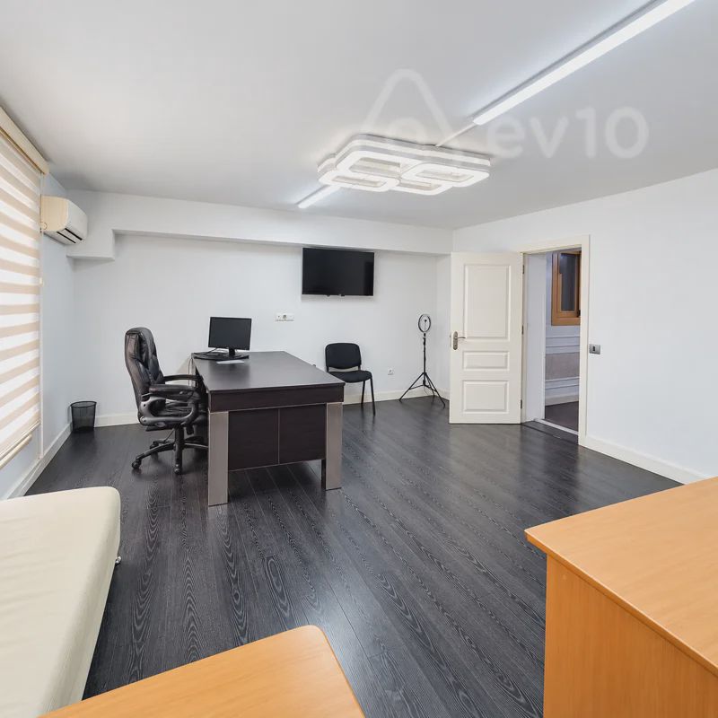 Ijaraga beriladi: 1 xonali офис, 30 m² — Ofis, Bakı (4)