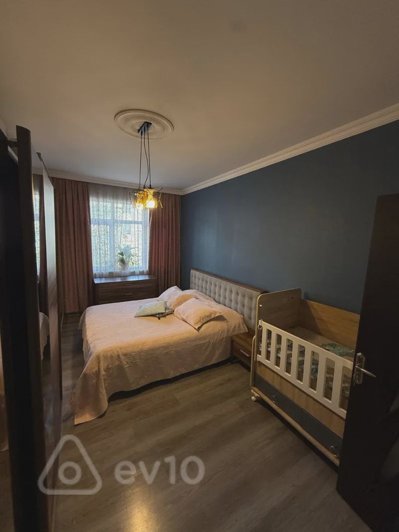 For sale: 3-room apartment (old building), 65 m² — Mənzil, Bakı (2)