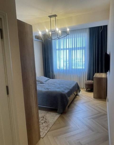 Satılır 4 otaqlı yeni tikili 175 m² — Baku