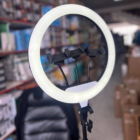 LED halqa işıq – triplay telefon tutacaqlı - 10-12 düym ölçülü LED — 55 ₼ · Sumqayıt · İşıq avadanlığı və aksesuarlar LED halqa işıq – triplay telefon tutacaqlı - 10-12 düym ölçülü LED — Sumqayıt